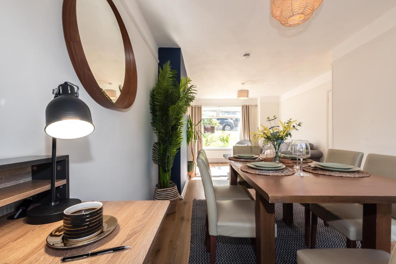 3 Bedrooms House Ideal For Long Stays! Southampton Eksteriør billede