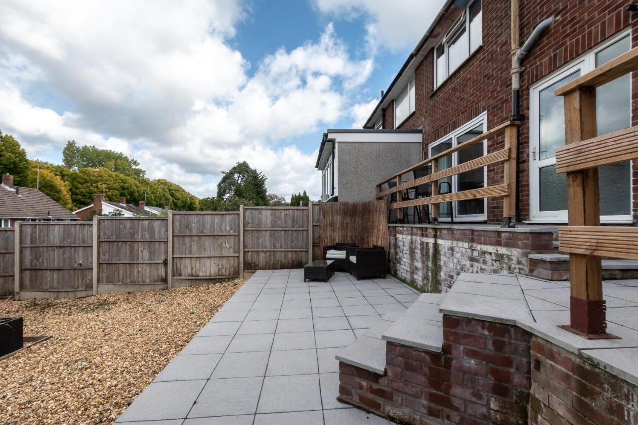 3 Bedrooms House Ideal For Long Stays! Southampton Eksteriør billede