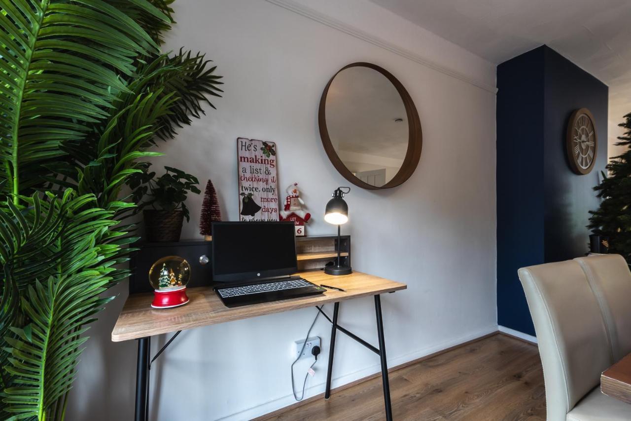3 Bedrooms House Ideal For Long Stays! Southampton Eksteriør billede