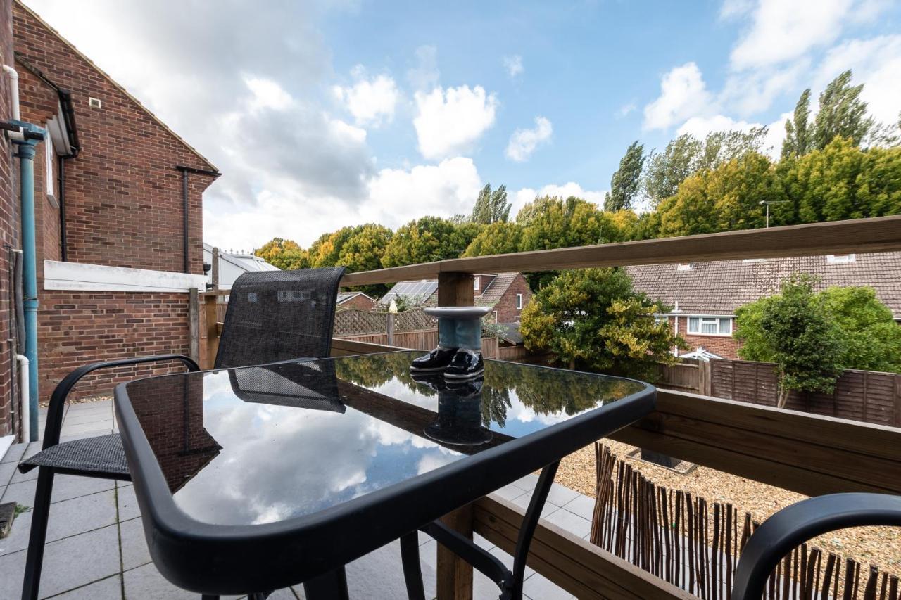 3 Bedrooms House Ideal For Long Stays! Southampton Eksteriør billede